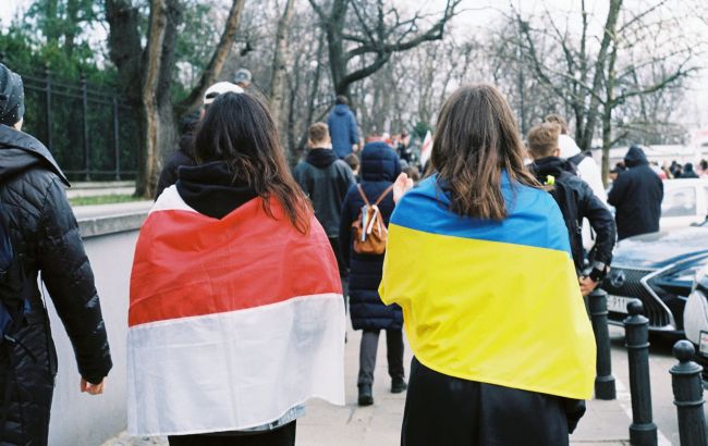 Фото: Підтримка України в Польщі (unsplash.com)