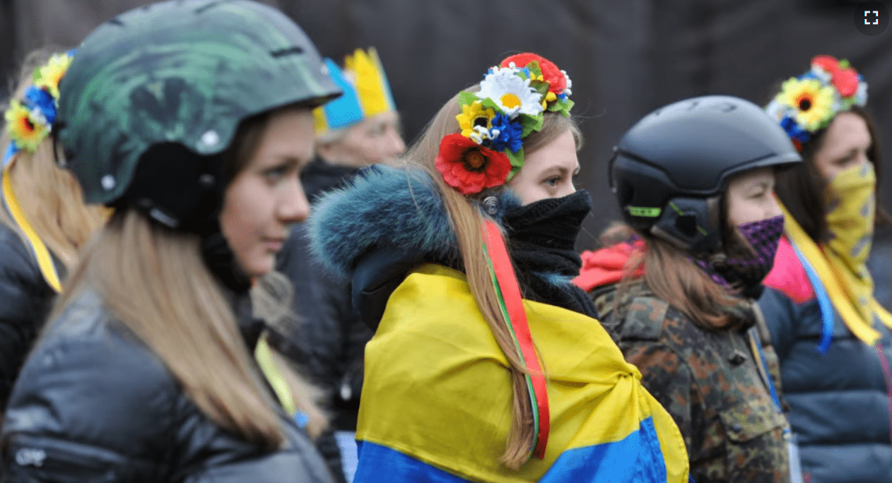 47% опитаних відзначили важливість спілкування державною мовою